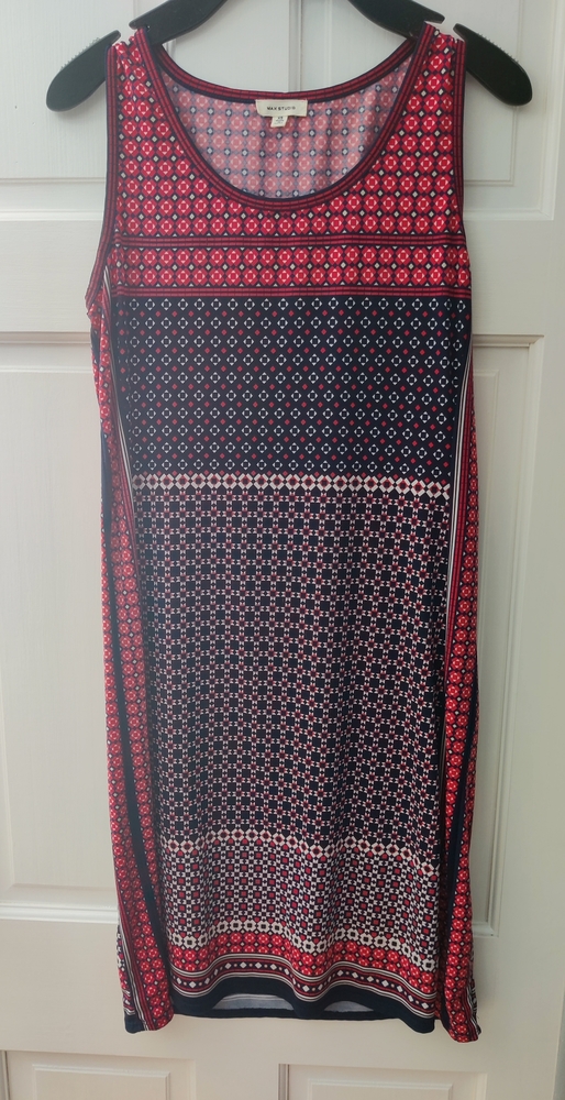 Max Studio knee length dress